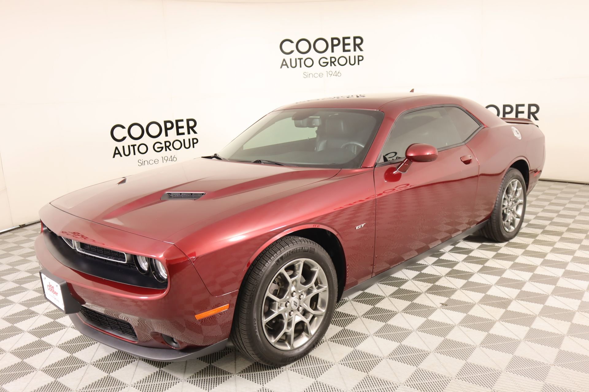 Used 2017 Dodge Challenger GT w/ Driver Convenience Group image 11