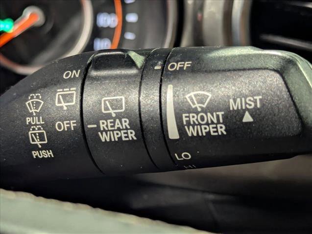 Used 2018 Jeep Wrangler Unlimited Sahara image 18