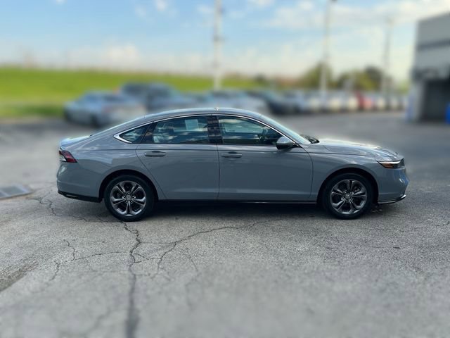Used 2025 Honda Accord EX-L image 11
