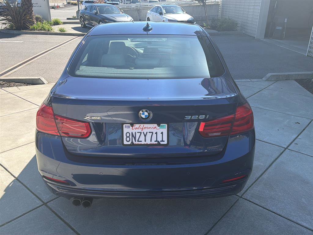 Used 2016 BMW 328i xDrive Sedan image 7