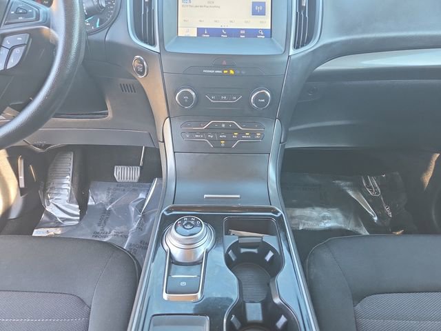 Used 2020 Ford Edge SE image 11