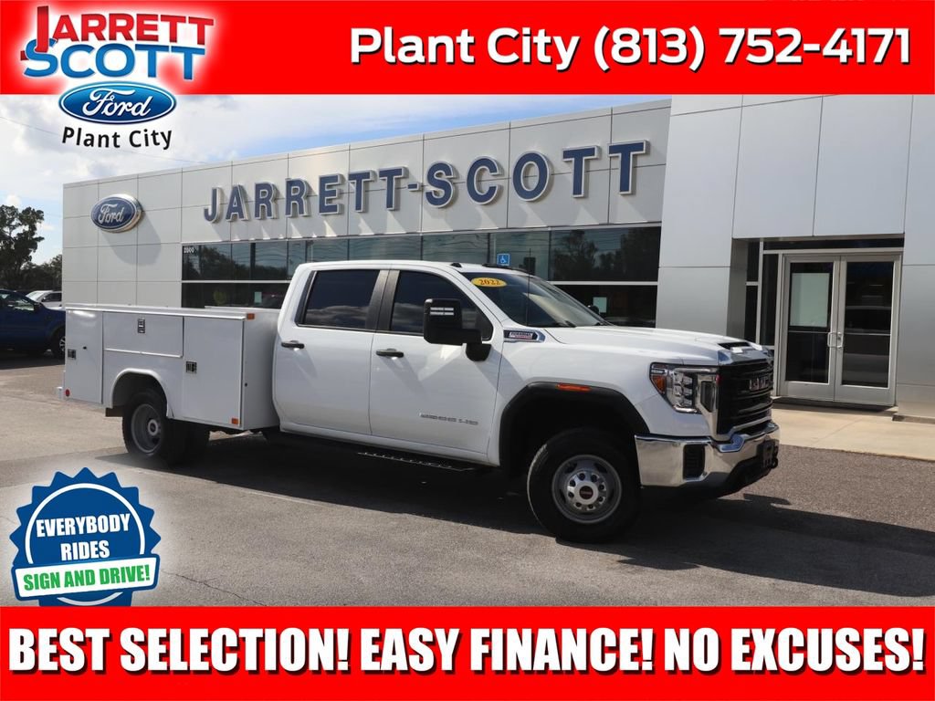 Used 2022 GMC Sierra 3500 Pro w/ Convenience Package AWD/4WD image 1
