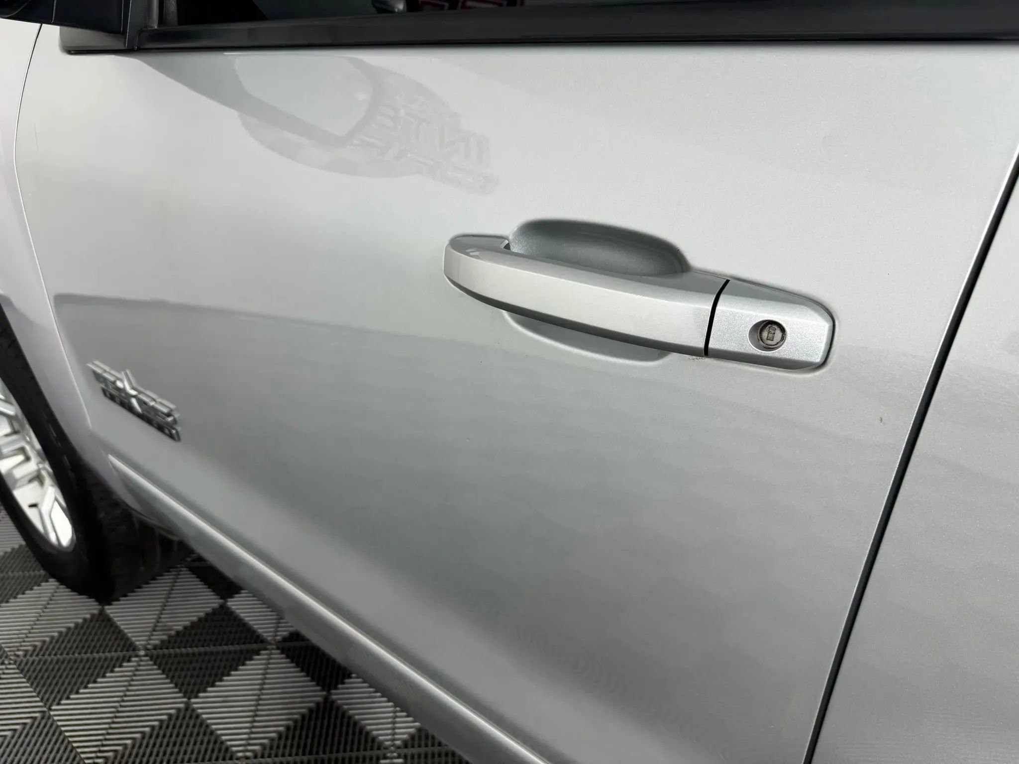 Used 2019 Chevrolet Silverado 1500 LT w/ Texas Edition RWD image 22