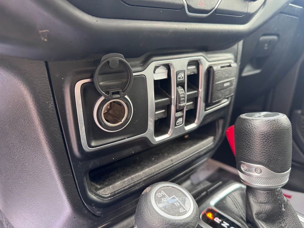 Used 2019 Jeep Wrangler Unlimited Sport S image 17
