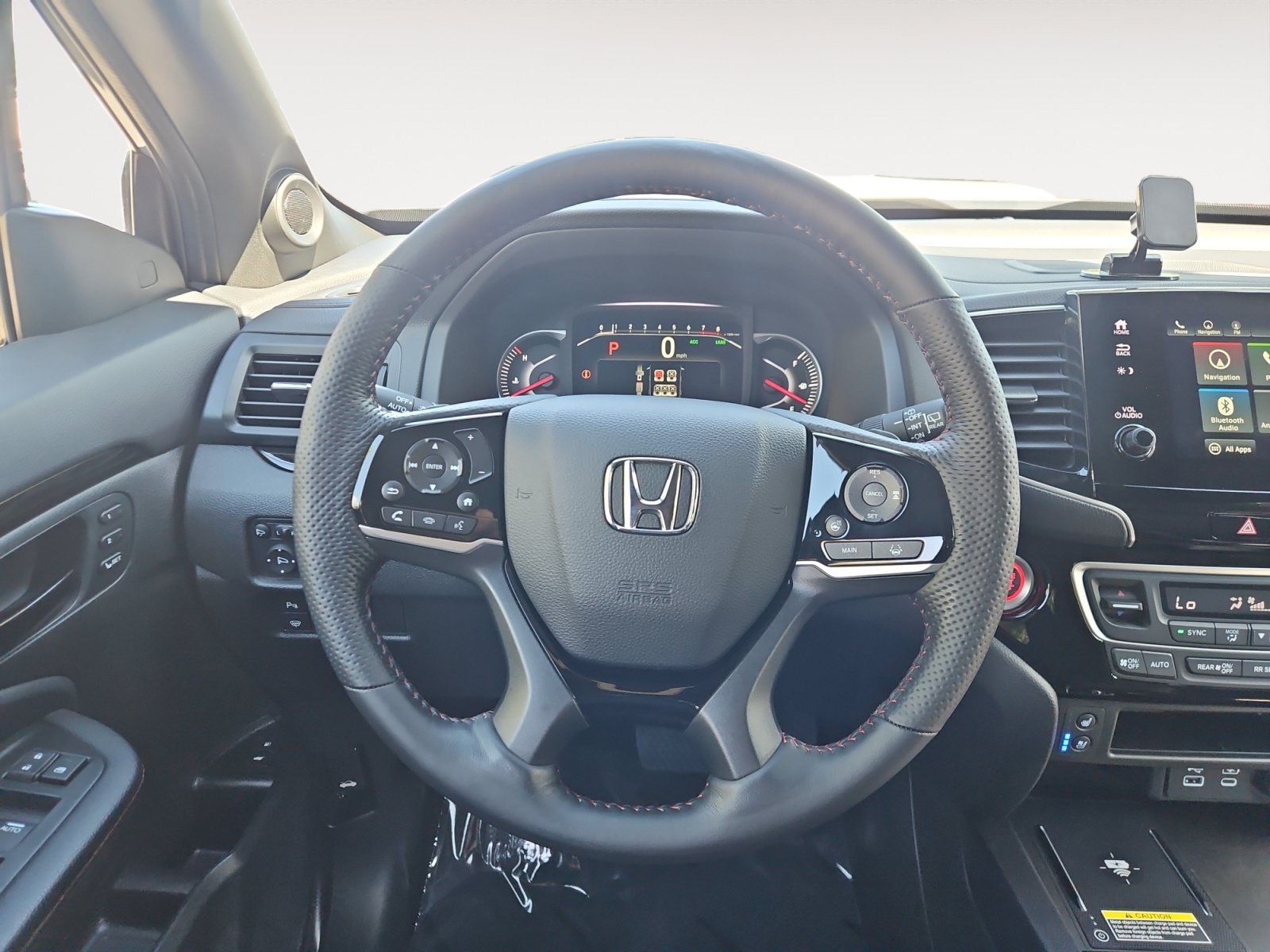 Used 2024 Honda Passport Black Edition image 12