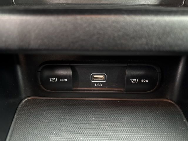 Used 2023 Kia Forte LXS image 32