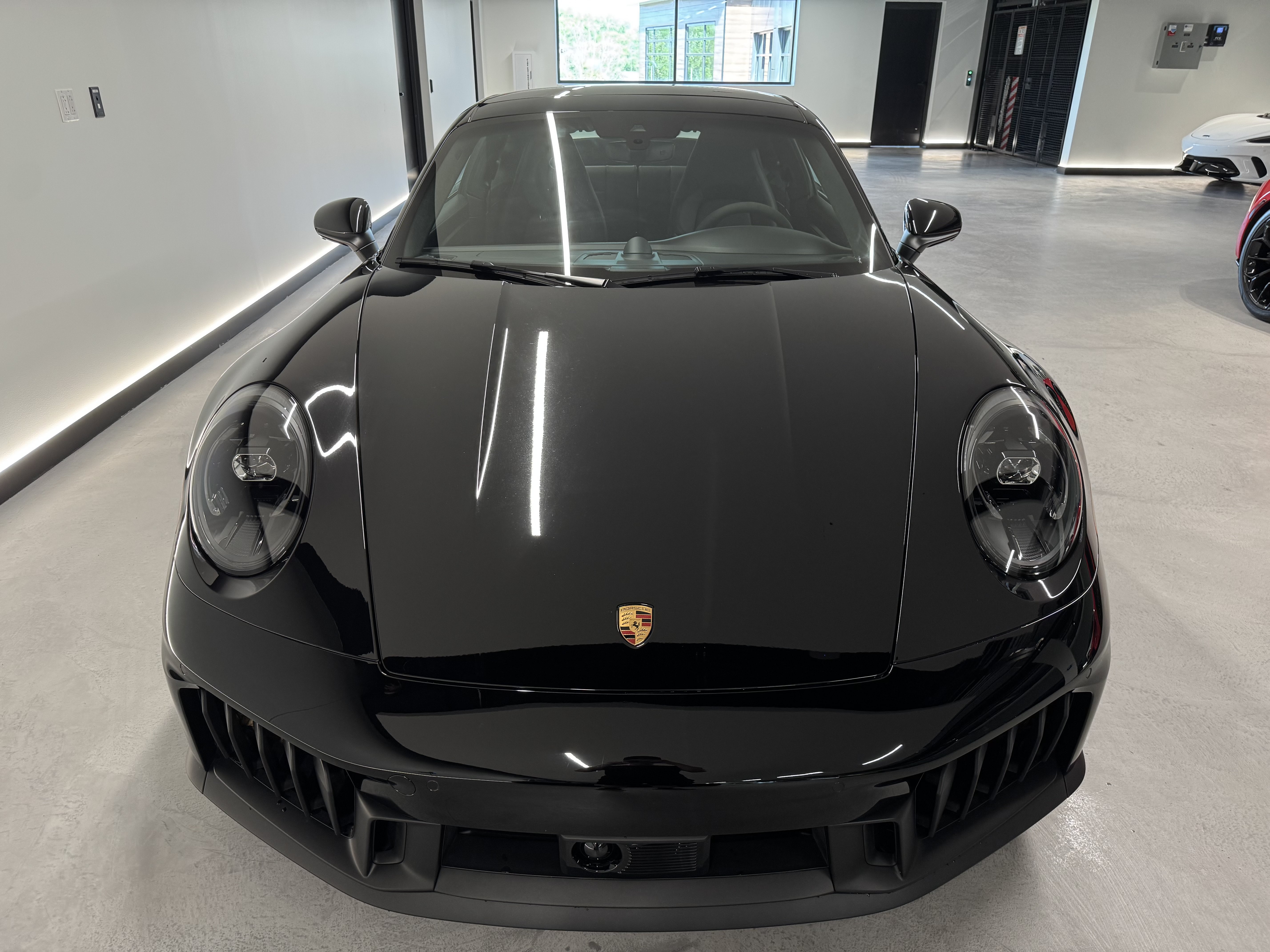 Used 2025 Porsche 911 GTS image 7