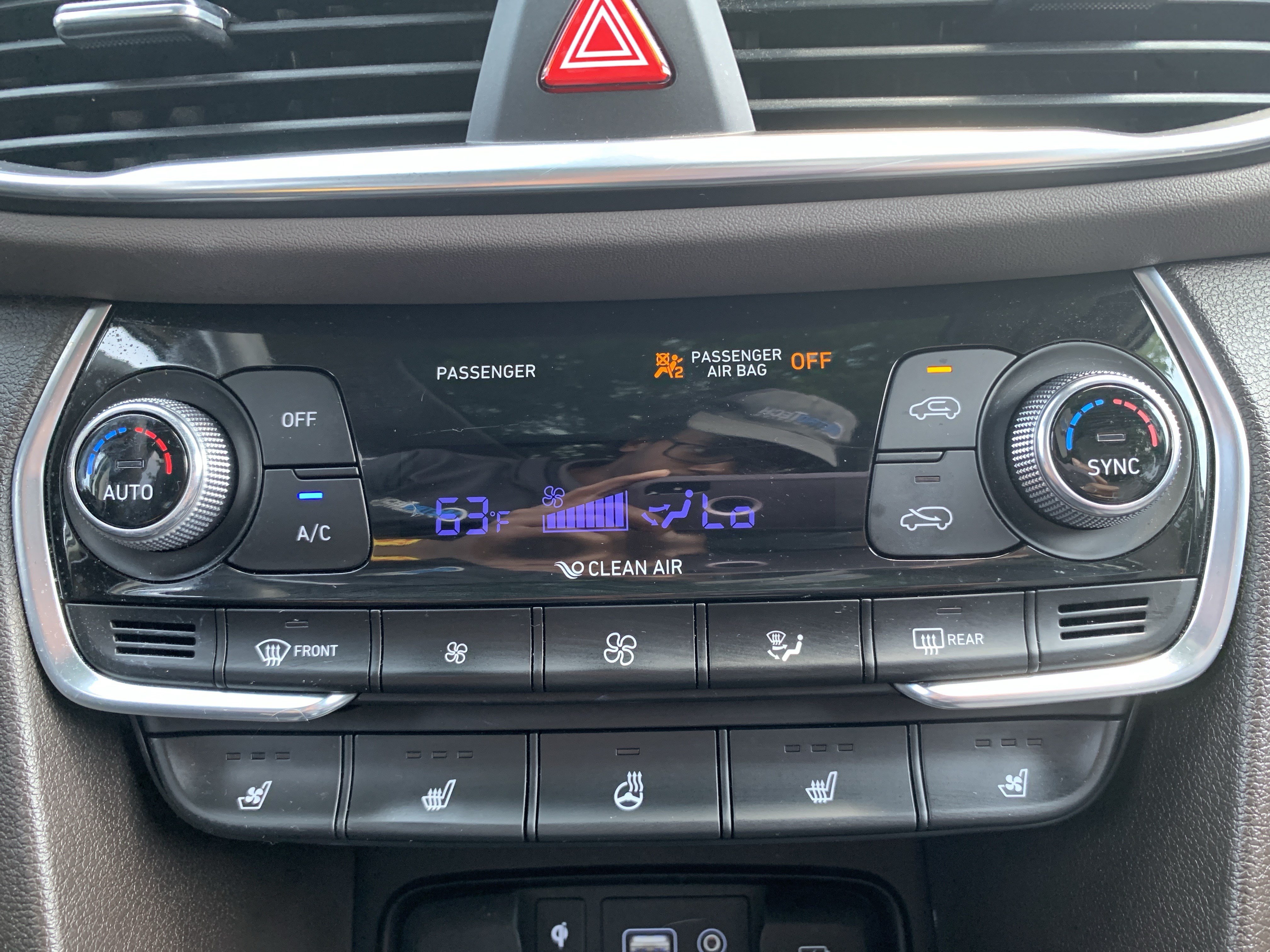 Used 2020 Hyundai Santa Fe Limited w/ Cargo Package FWD image 29