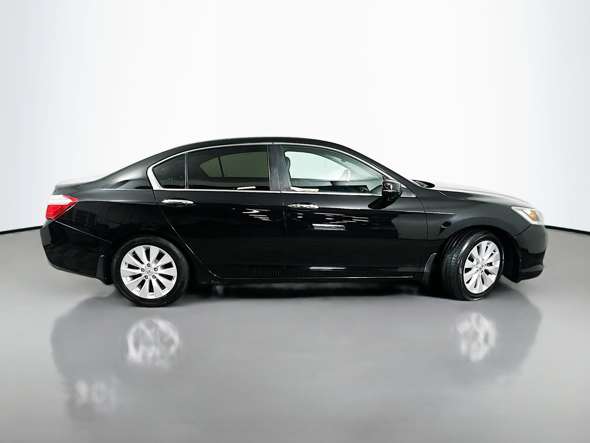 Used 2013 Honda Accord EX-L image 8