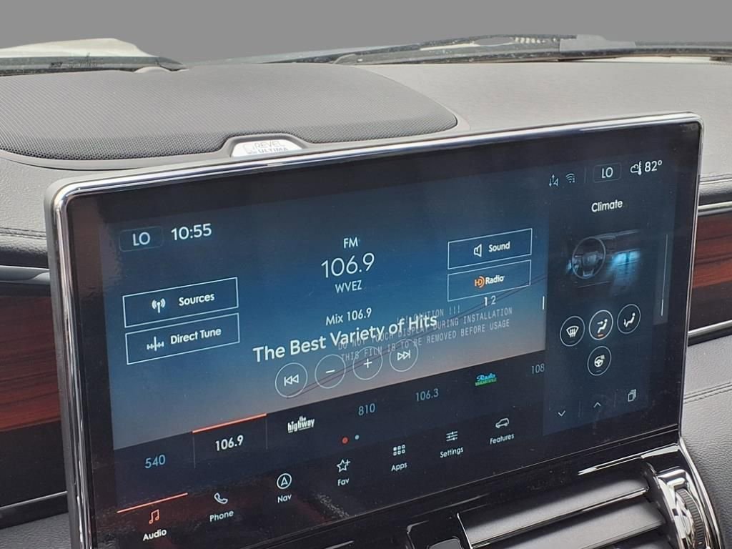 New 2024 Lincoln Navigator Reserve AWD/4WD image 23
