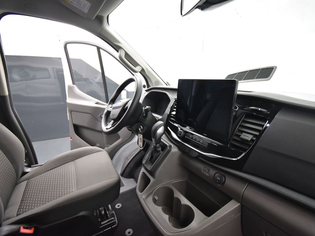 Used 2024 Ford Transit 350 XLT image 15