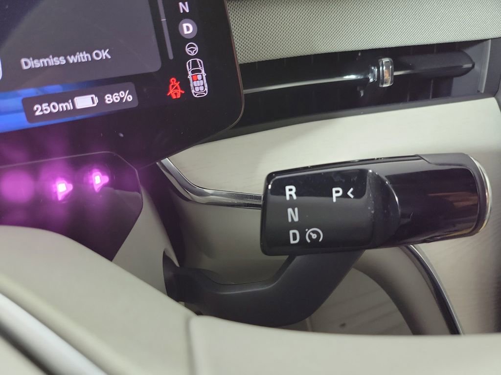 Certified 2025 Volvo EX90 Ultra AWD/4WD image 28