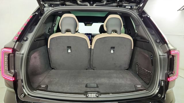New 2026 Volvo EX90 Plus AWD/4WD image 39