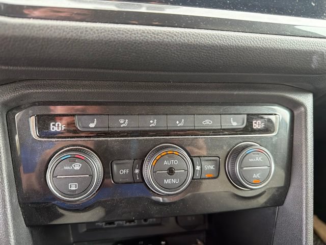 Used 2019 Volkswagen Tiguan SE FWD image 14