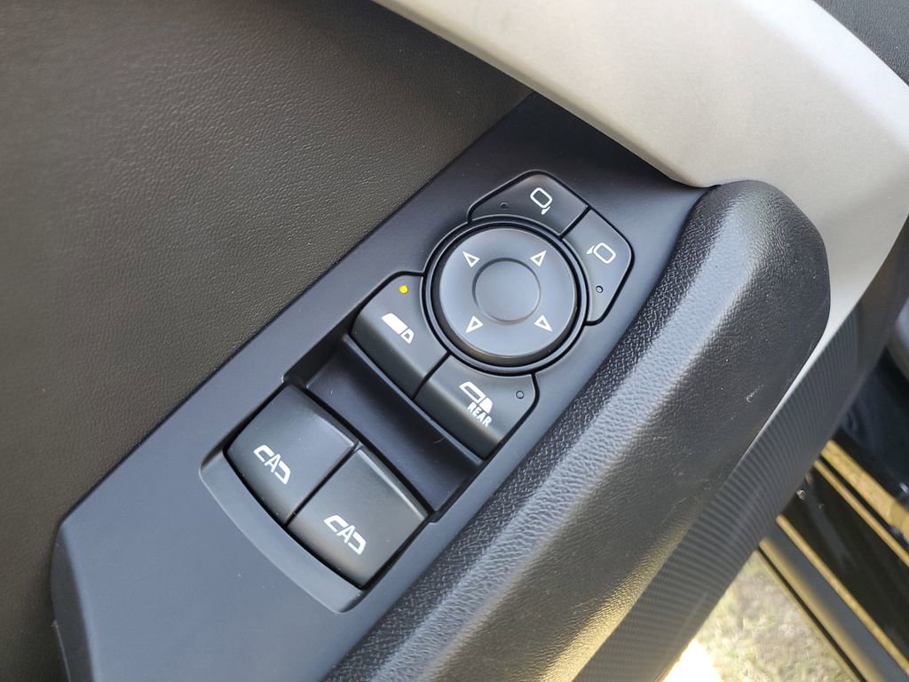 Used 2019 Chevrolet Camaro LT image 16