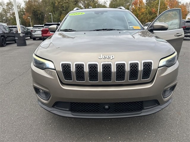 Used 2021 Jeep Cherokee Latitude Lux w/ Comfort/Convenience Group image 30