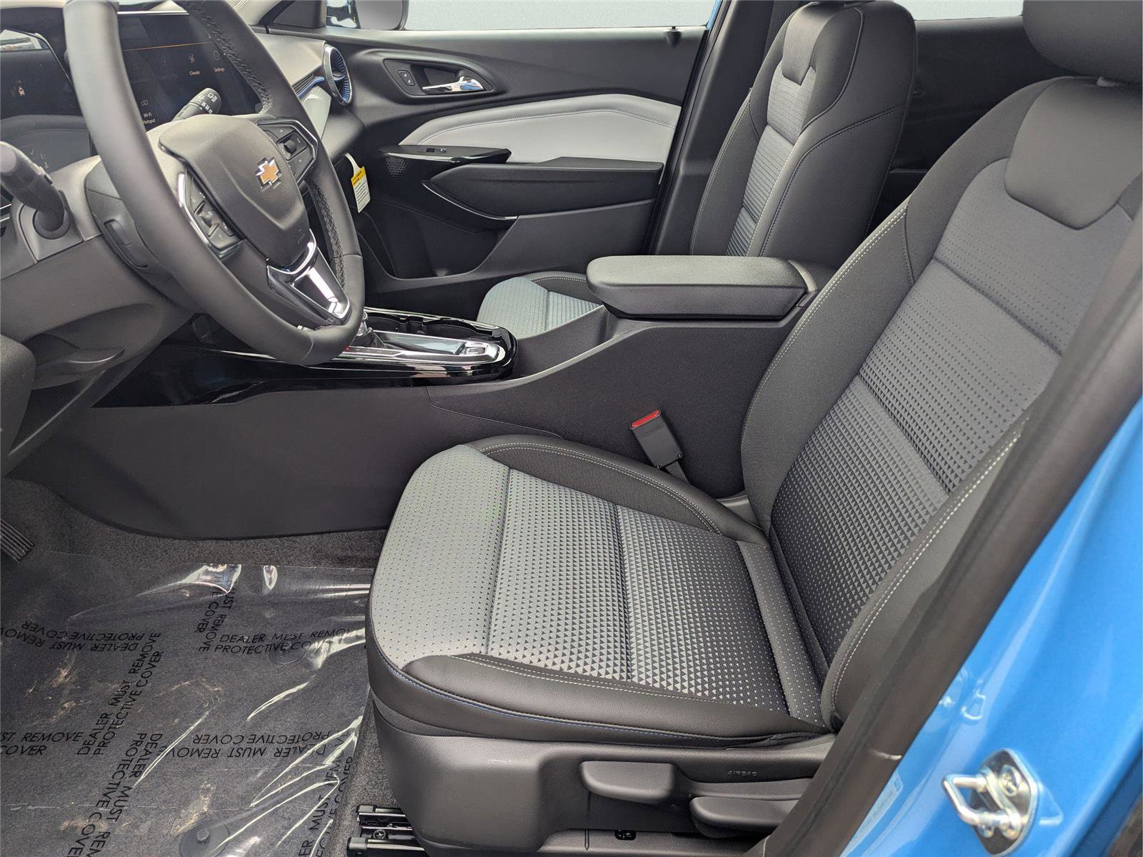 New 2026 Chevrolet Trax LT w/ Driver Confidence Package image 10