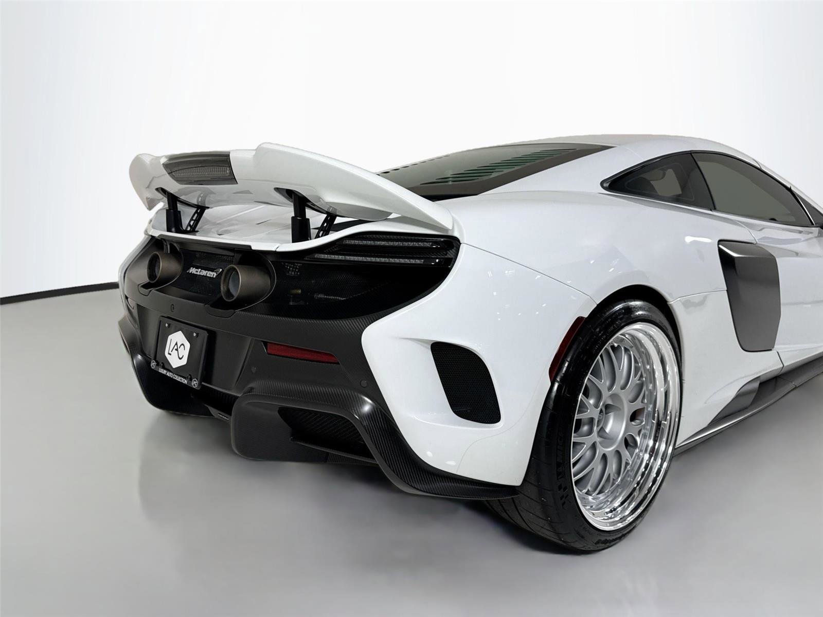 Used 2016 McLaren 675LT Coupe image 34