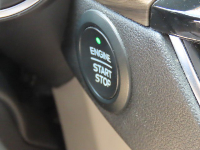 Used 2020 Ford Escape Titanium AWD/4WD image 28