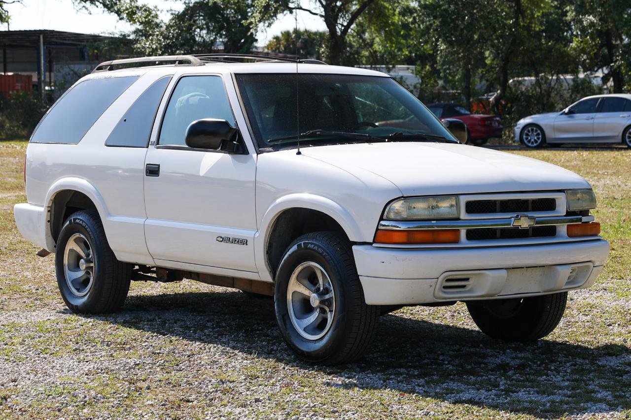 Used 2003 Chevrolet Blazer LS image 15