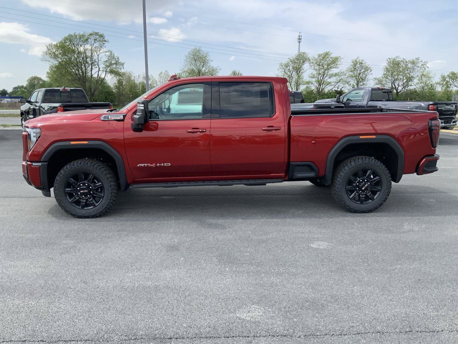 New 2026 GMC Sierra 3500 AT4 w/ AT4 Premium Plus Package AWD/4WD image 7