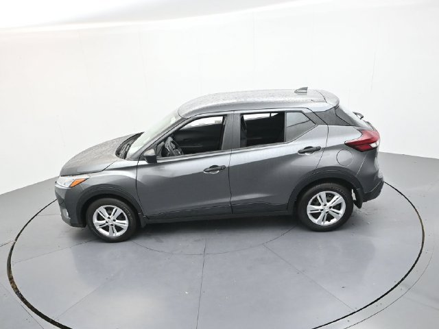 Used 2025 Nissan Kicks Play S FWD image 40