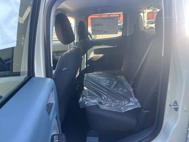 New 2025 Ford Maverick XL w/ Equipment Group 102A image 27