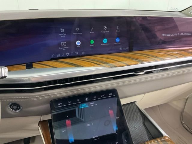 Certified 2025 Cadillac Escalade ESV Sport Platinum image 18