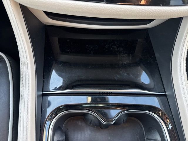 Used 2024 Chrysler Pacifica Limited image 21