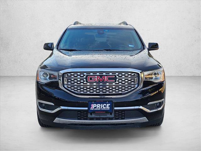 Used 2017 GMC Acadia Denali w/ Technology Package image 2
