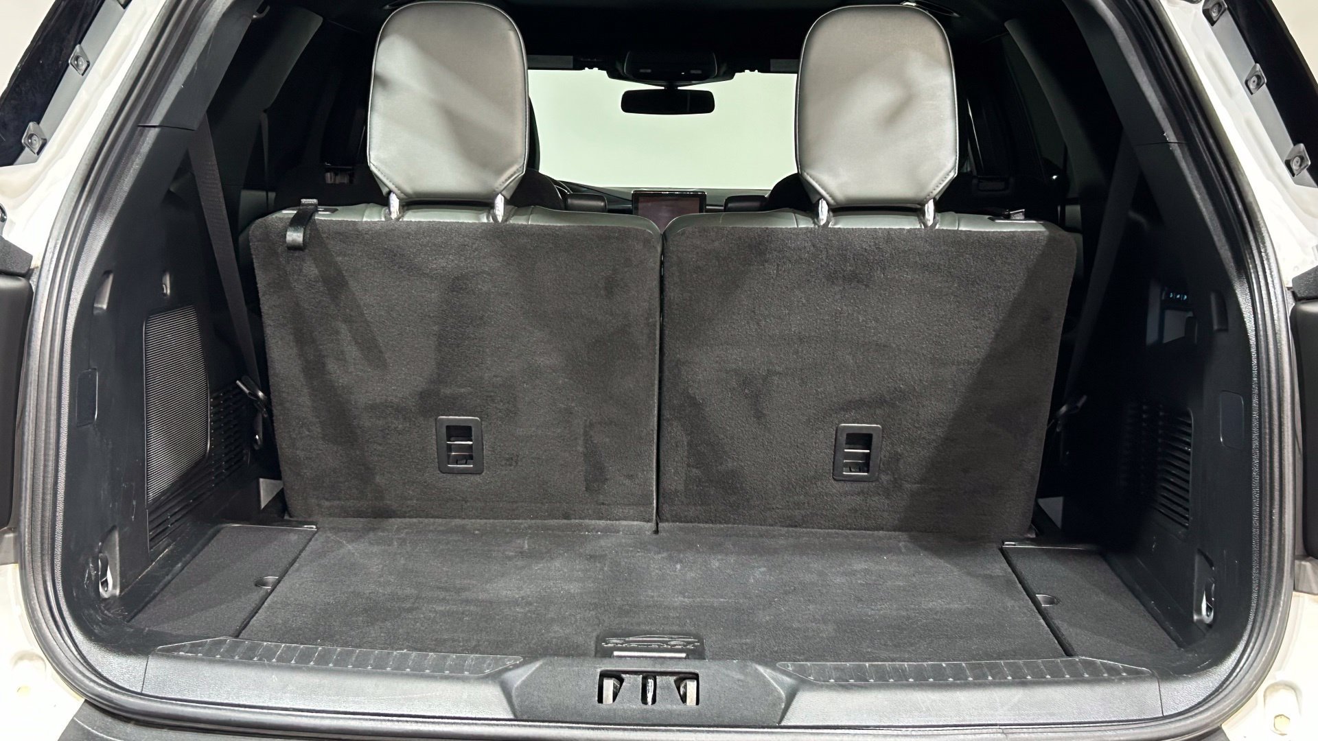 Used 2024 Ford Explorer Timberline w/ Timberline Technology Package AWD/4WD image 40