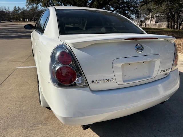 Used 2005 Nissan Altima 3.5 SE w/ (V01) Leather Pkg FWD image 14