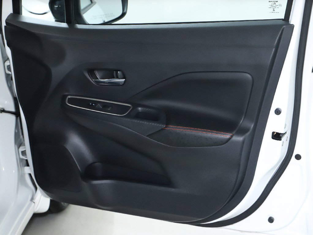 Used 2025 Nissan Versa SR w/ Trunk Package FWD image 32