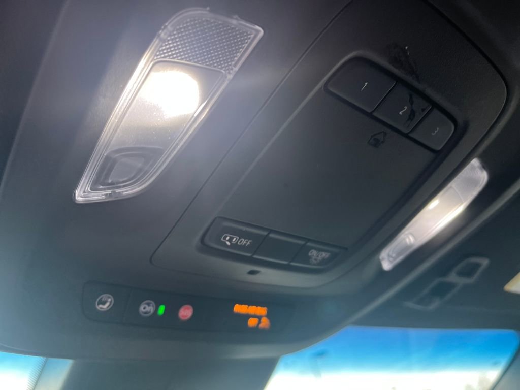 Used 2023 Cadillac CT5 Luxury image 17