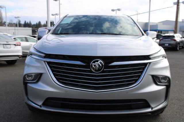 Used 2022 Buick Enclave Premium image 2