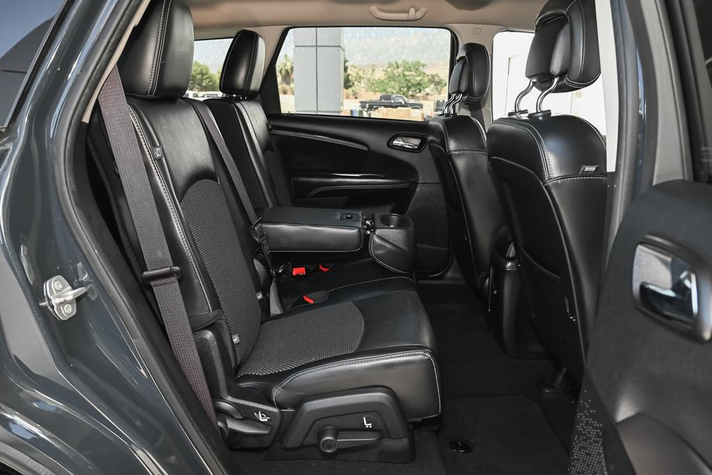 Used 2018 Dodge Journey Crossroad FWD image 38