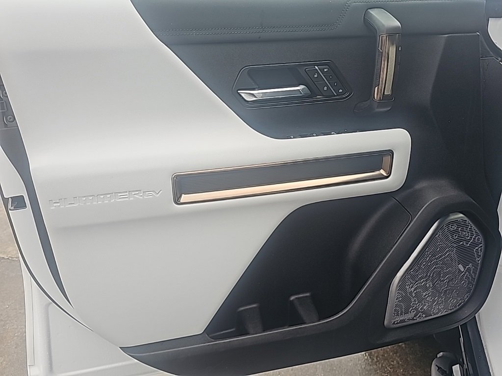 Used 2022 GMC Hummer EV Edition 1 w/ LPO, Illumination Package image 11