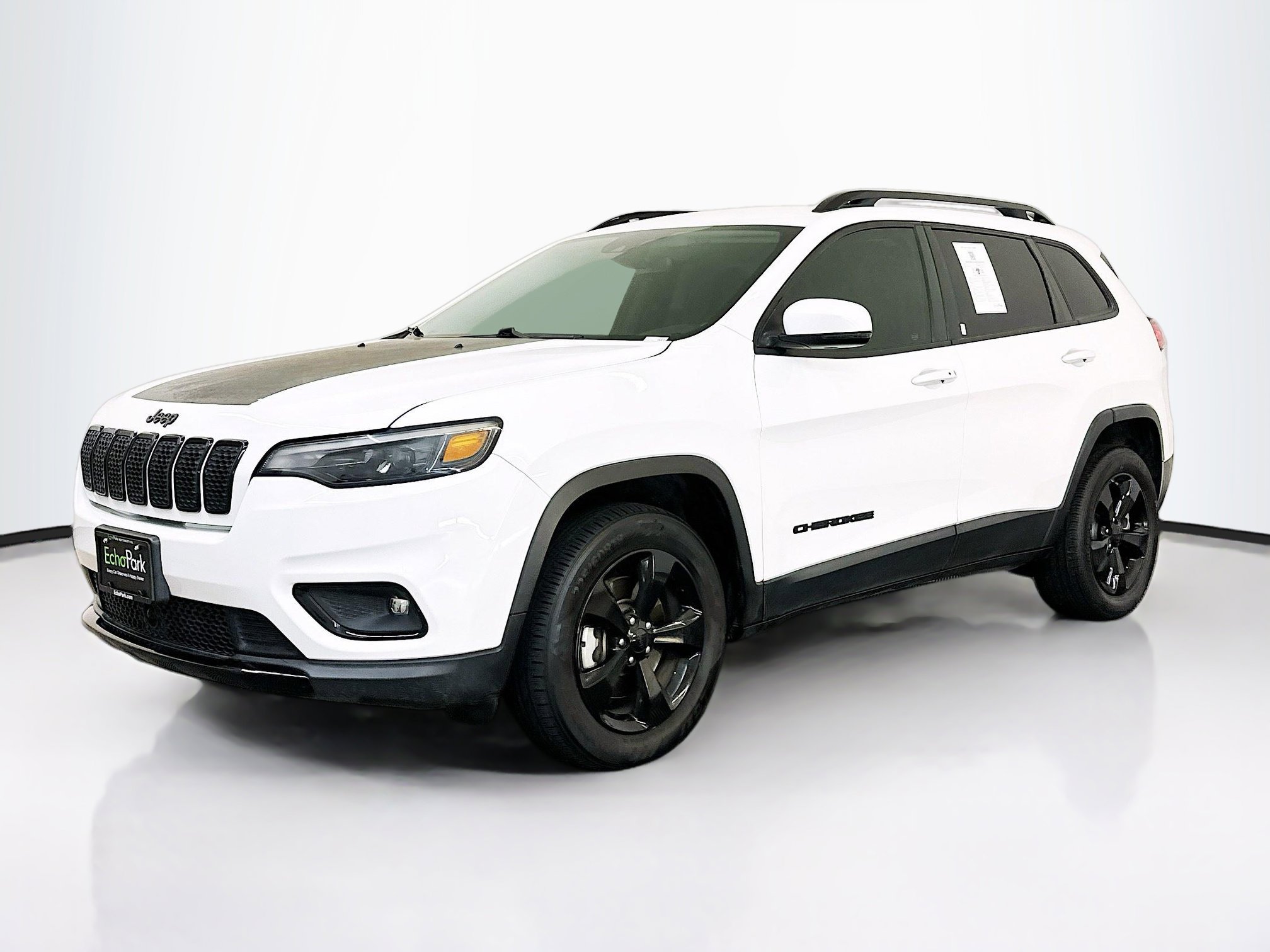 Used 2021 Jeep Cherokee Latitude Plus image 3