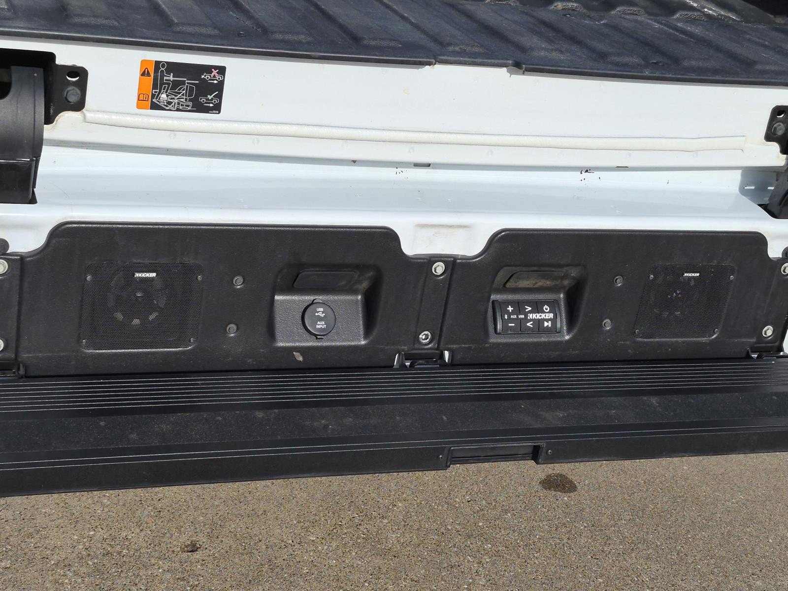 Certified 2023 GMC Sierra 1500 AT4X AWD/4WD image 10