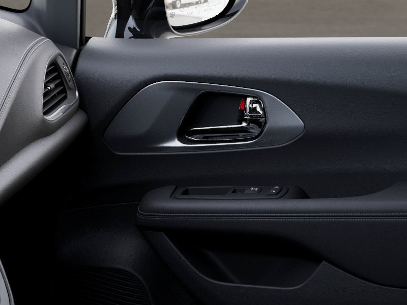 New 2026 Chrysler Pacifica Select FWD image 26