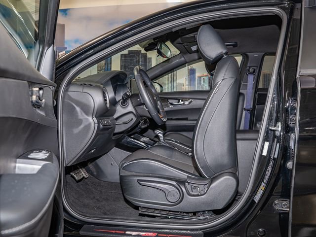 Used 2024 Kia Forte GT-Line FWD image 20