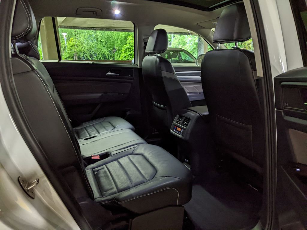 Certified 2022 Volkswagen Atlas SEL Premium AWD/4WD image 25