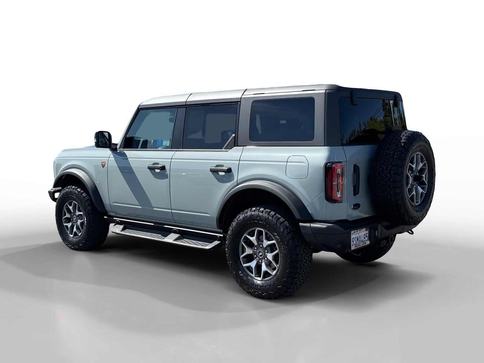 Certified 2024 Ford Bronco Badlands image 3