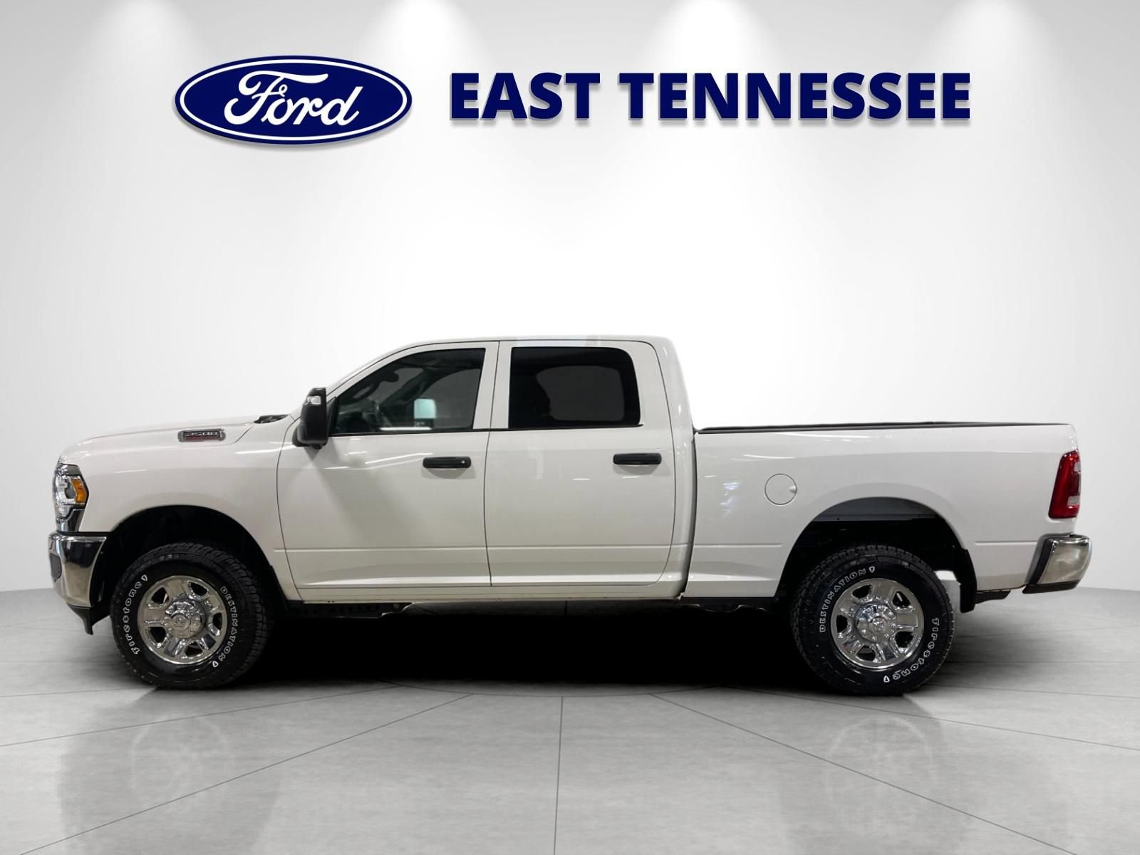 Used 2023 RAM 2500 Tradesman w/ Towing Technology Group AWD/4WD image 6