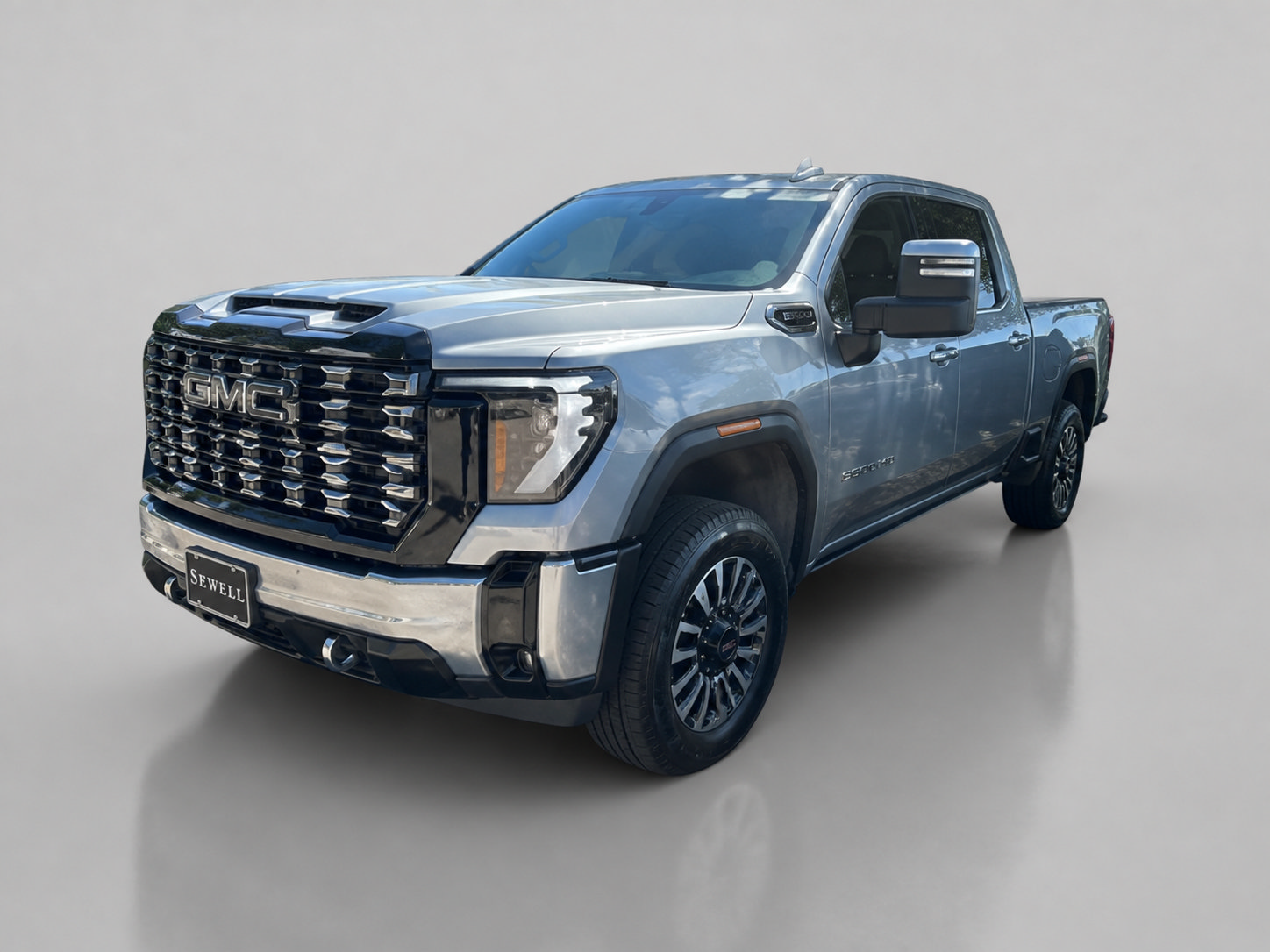 Used 2026 GMC Sierra 2500 Denali Ultimate AWD/4WD image 1