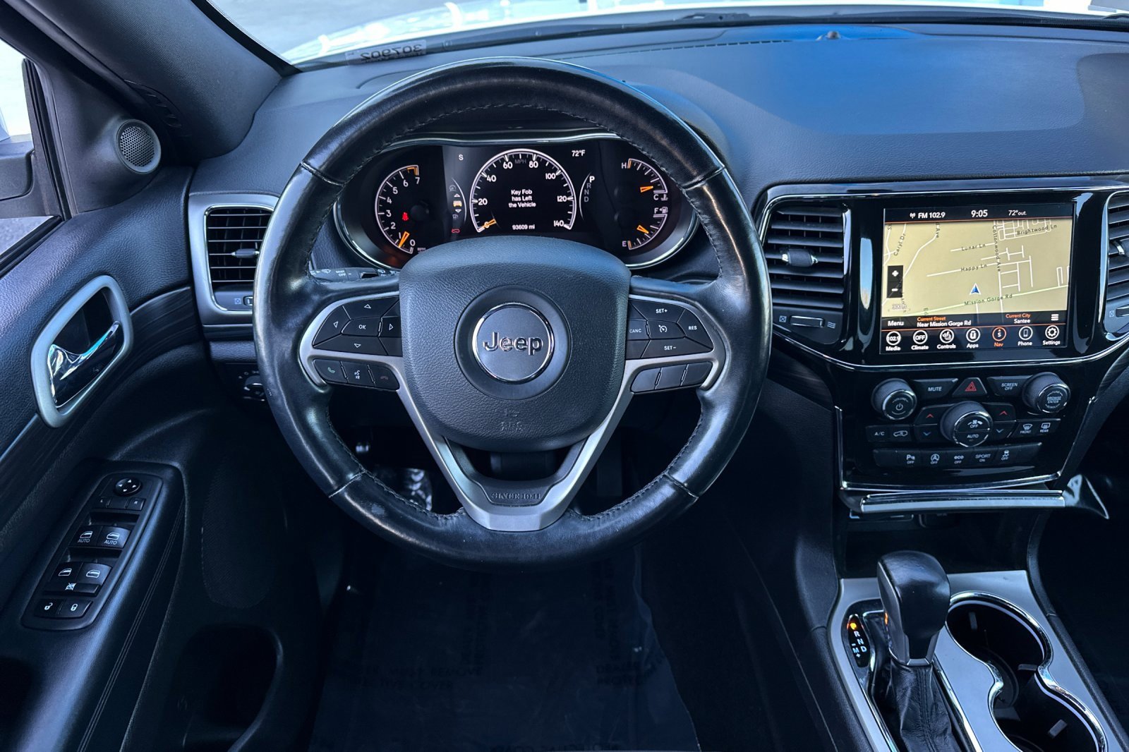 Used 2021 Jeep Grand Cherokee Laredo X image 17