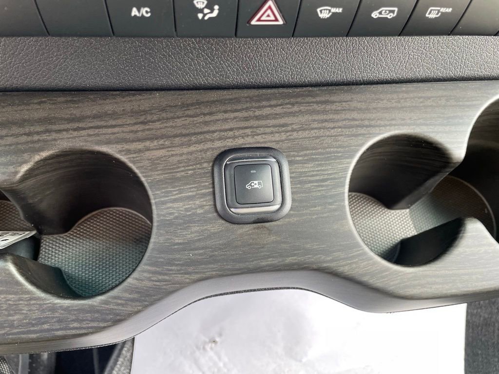 Used 2024 Mercedes-Benz Sprinter 3500 image 26