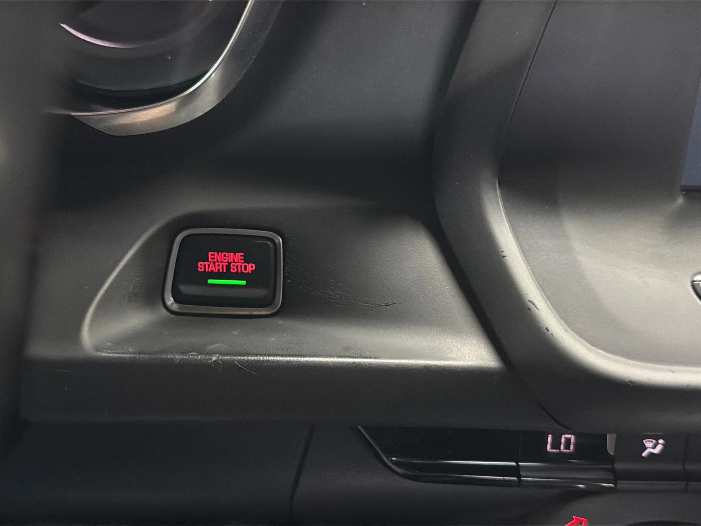 Used 2018 Chevrolet Camaro LT image 21