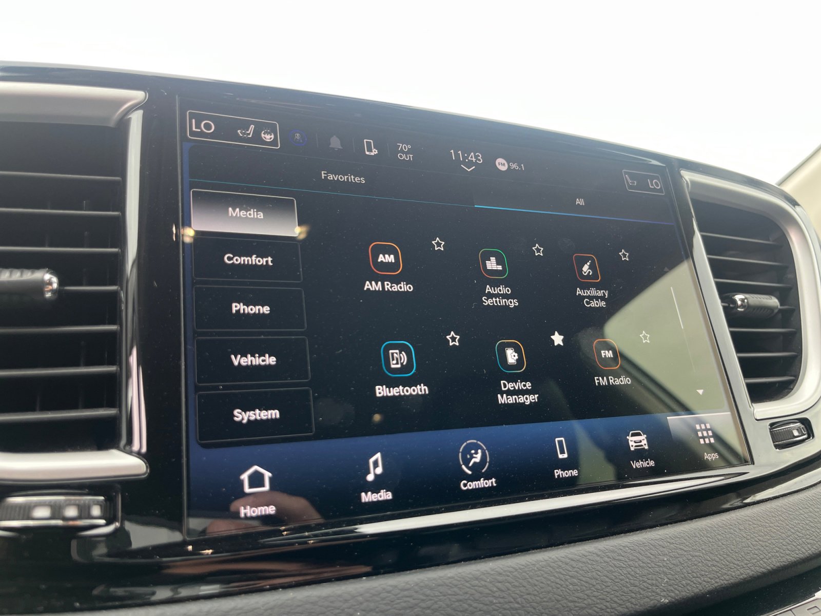 Certified 2023 Chrysler Pacifica Touring-L image 25