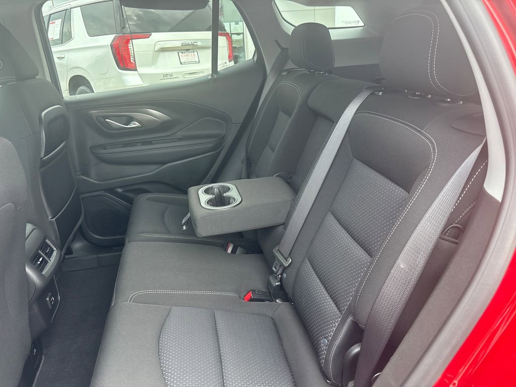 Used 2022 GMC Terrain SLE w/ Driver Convenience Package image 29